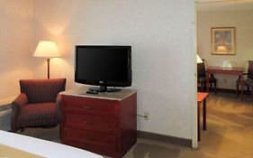 Quality Inn & Suites Downtown - University Area